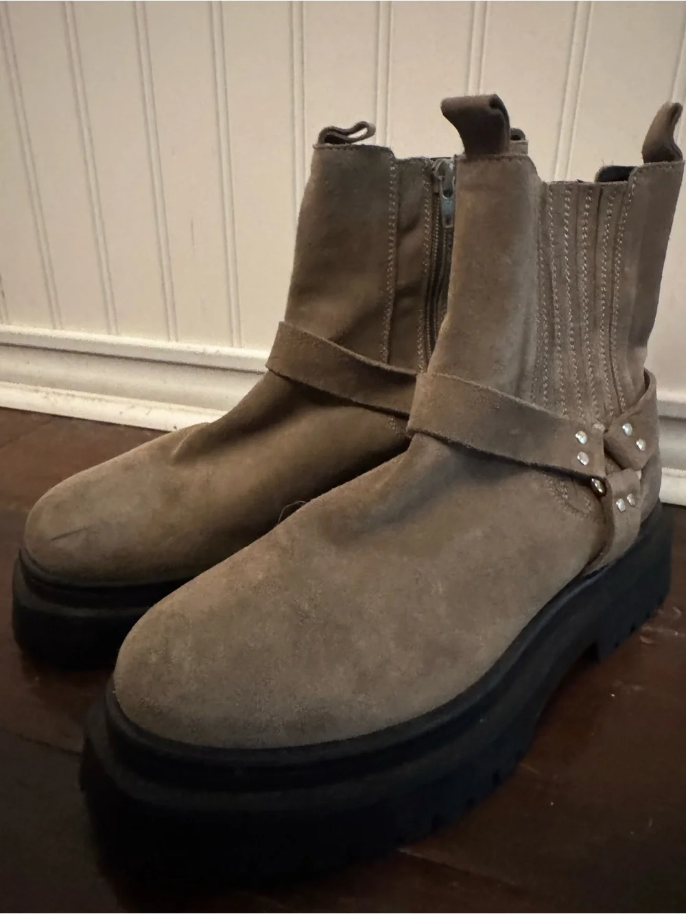 Pilcro Anthropologie Taupe Moto Suede Ankle Boots Chunky Lug Sole Size 37